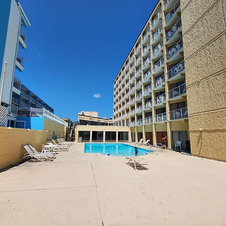 Beautiful Ocean Front Double Queen Suite - Sea Mist Resort 20905 - Perfect For 2-4 Guests! Миртл-Бич Экстерьер фото